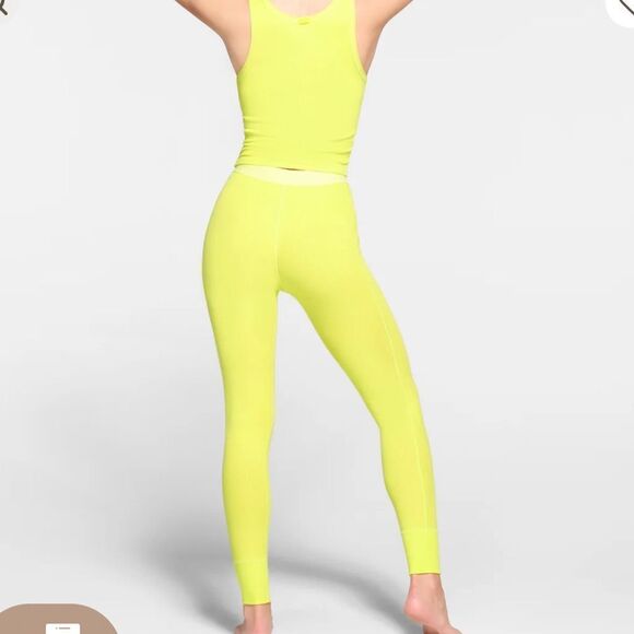 SKIMS COTTON RIB LEGGING NEON GREEN S NWT IN PKG UNOPENED - Picture 4 of 8